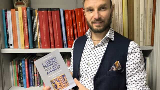 Presentazione del libro ‘Il tesoro perduto della regina Ahhotep’ con l’autore Gianluca Miniaci alla libreria Feltrinelli di Pisa